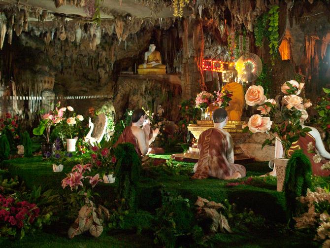 In the Hten San Cave (alias Hathi Pala Dhamma), 2014