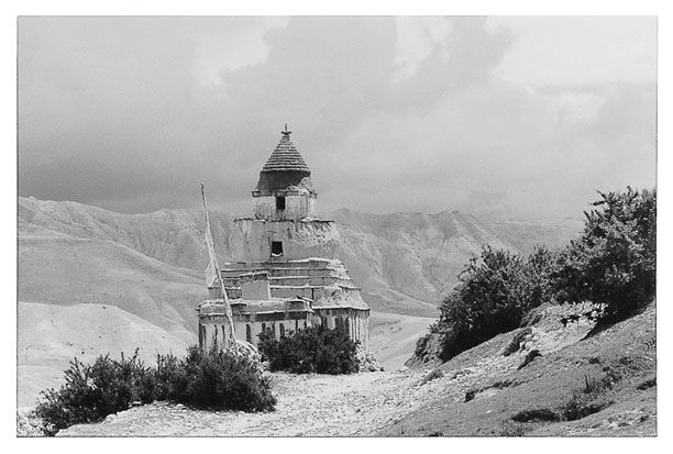 Chorten at Chossyar (1996)