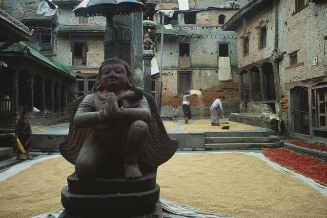 Patan, 1983